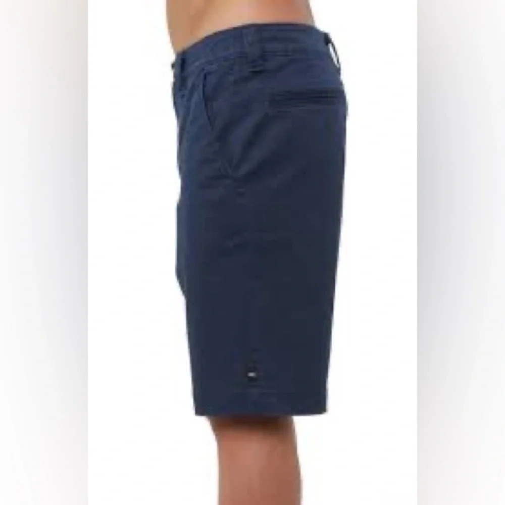 O'NEILL Kids' Contact Stretch Shorts (Big Kid)
NAVY, Size 24, NWT - Picture 2 of 10